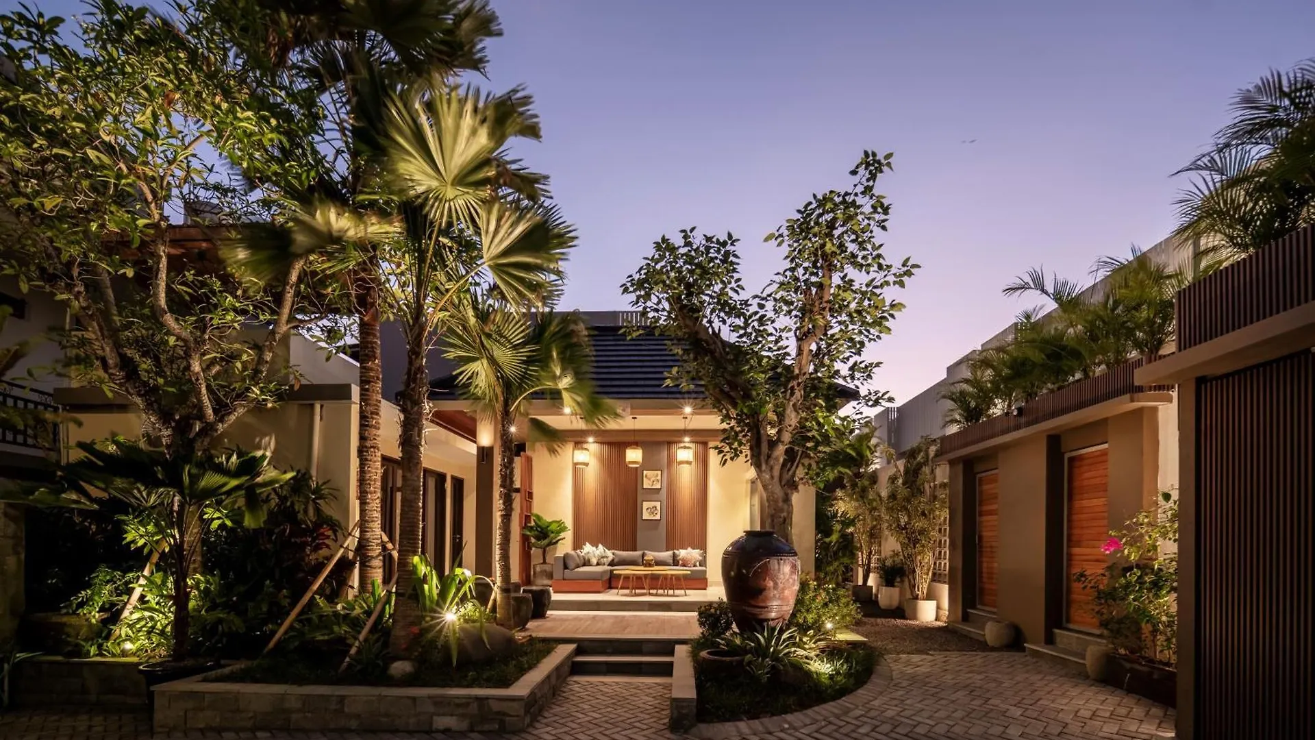 The New Moon Umalas Seminyak